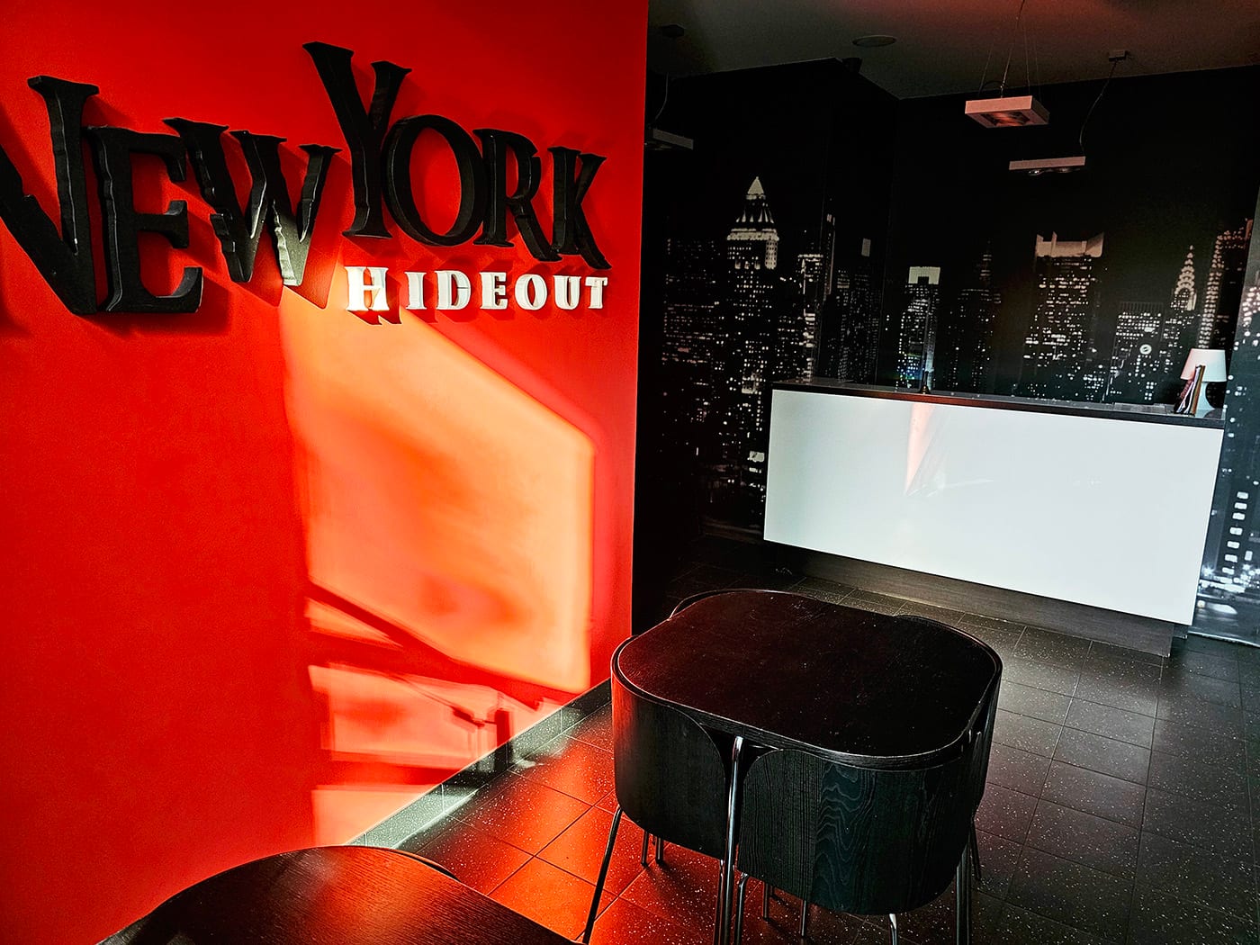 Kawiarenka „New York Hideout” w szkole Perfekt